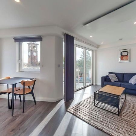 Lovely 1 Bedroom Apartment In Ashford アシュフォード エクステリア 写真