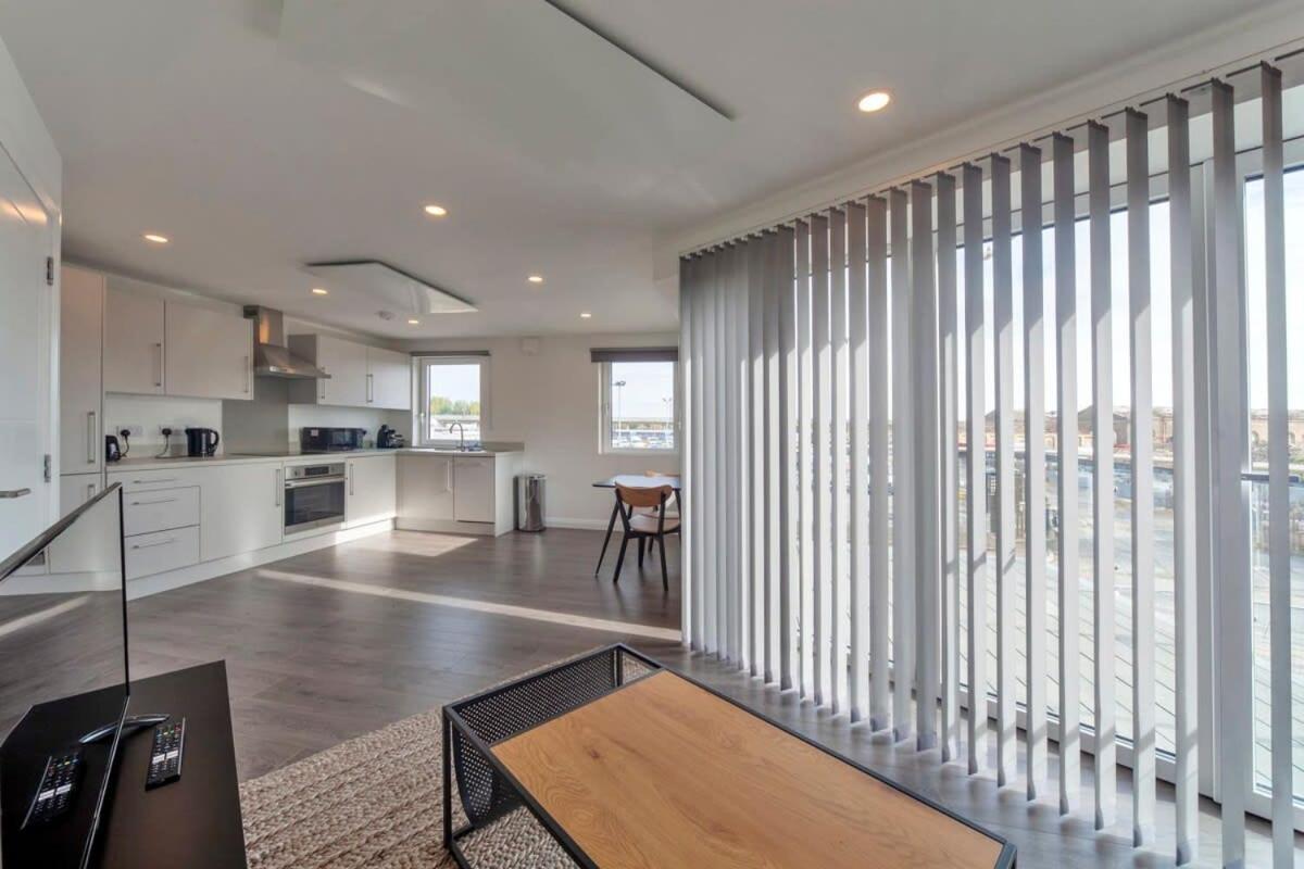 Lovely 1 Bedroom Apartment In Ashford アシュフォード エクステリア 写真